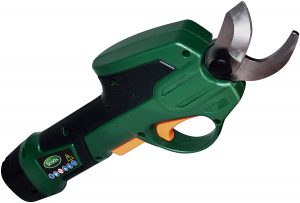 Scotts shears have long-lasting lithium ion batteries
