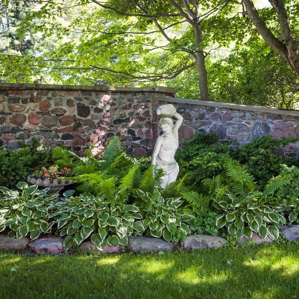 Statue design element Statues can help create a focal design element